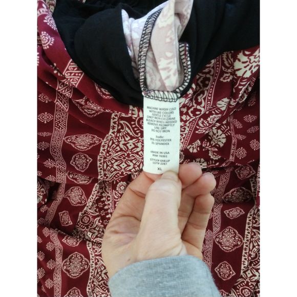 Planet Motherhood Comfy Red Pants, XL - Picture 6 of 6